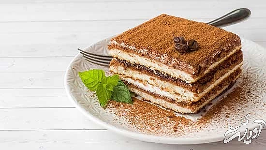 ۱۰ مواد غذایی مضر که پوست را زشت و پیر می‌کند